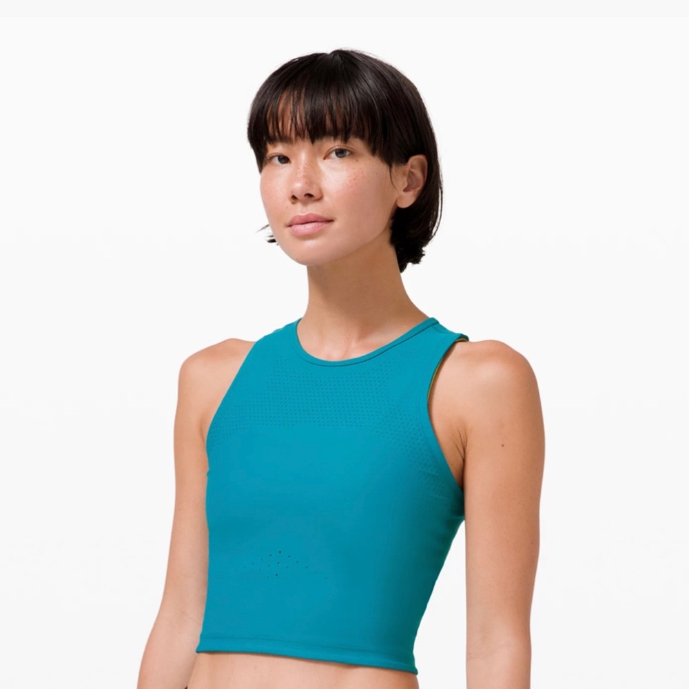 NWT Lululemon Zoned In tank - Size 8